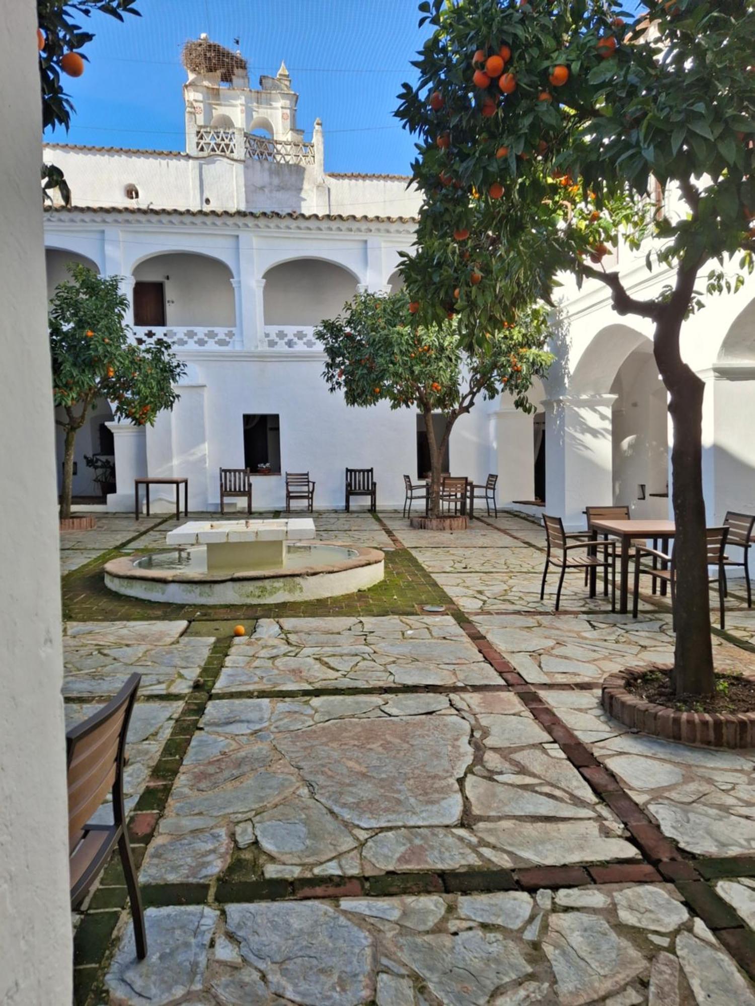 Hospederia Convento De La Parra, 06176 (Adults Only) Hotel La Parra  Buitenkant foto